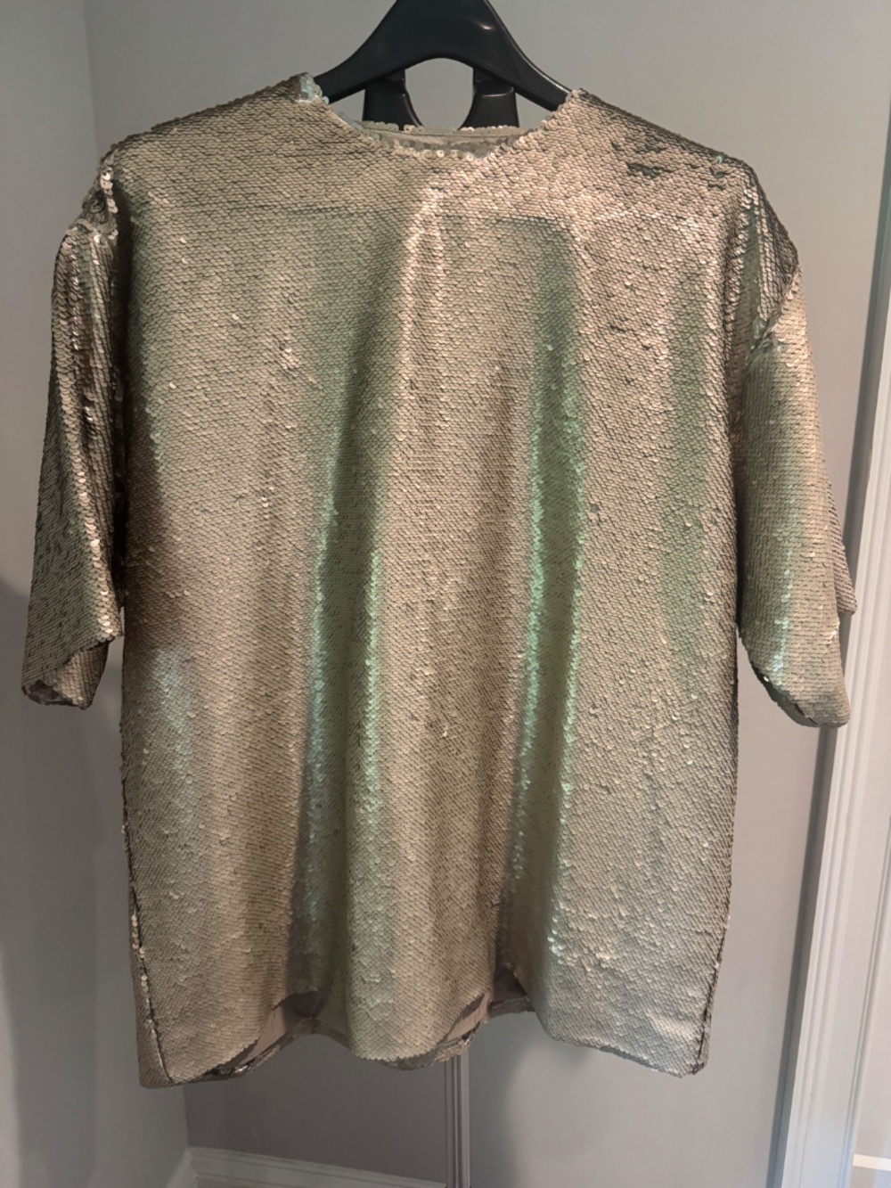 NWT The Frankie Shop Jones Boxy Sequin Top